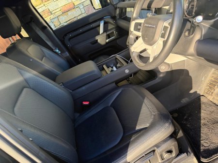 2022 Land Rover Defender - thumbnail 11