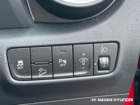 2022 Hyundai Kona 1.0 T-GDI Executive Two Tone Roof €25,950 thumbnail