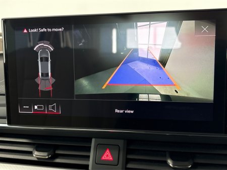 2021 Audi A4 LIMOUSINE 35 TDI 163BHP S-TRONIC**MULTIFUNCTIONAL STEERING WHEEL**CREAM LEATHER INTERIOR**FRONT HEATED SEATS**APPLE CARPLAY**REVERSE CAMERA**PARKING SENSORS**SEMI DIGITAL DASH**FINANCE AVAILABLE €29,995 thumbnail