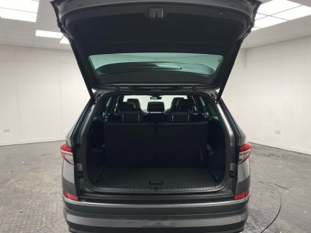 2023 Skoda Kodiaq 2.0 TDI 150HP DSG SportLine 7 Seat €47,995 thumbnail