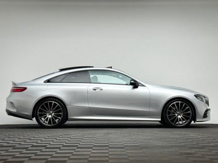 2020 Mercedes-Benz E Class - thumbnail 8