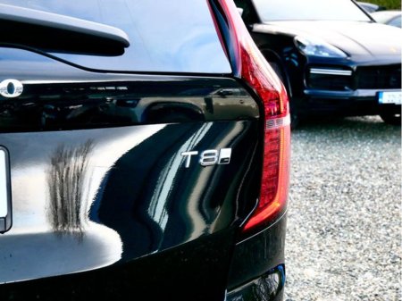 2025 Volvo XC90 - thumbnail 14