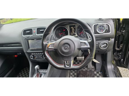 2010 Volkswagen Golf  €11,950 thumbnail