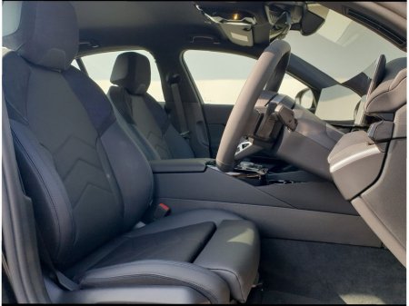 2026 BMW 5 Series - thumbnail 12