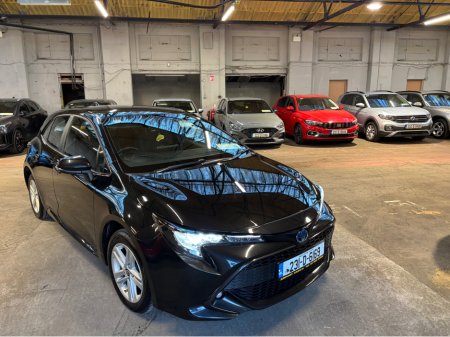 2023 Toyota Corolla LUNA H/B 4DR AUTO €20,999 thumbnail