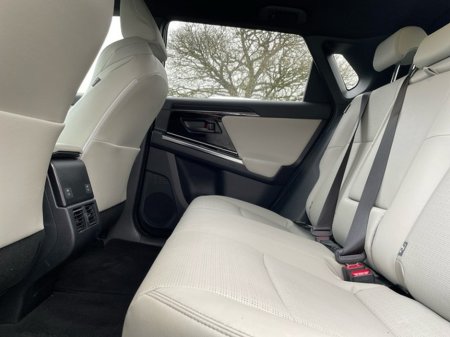 2023 Toyota bZ4X PREMIERE 11K €33,888 thumbnail