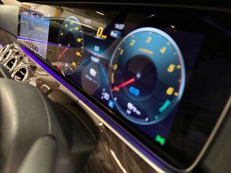 2021 Mercedes-Benz E Class - thumbnail 14