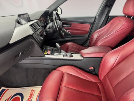 2015 BMW 3 Series - thumbnail 17