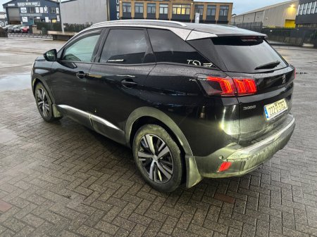 2022 Peugeot 3008 1.5 BlueHDi 130bhp Allure €25,950 thumbnail