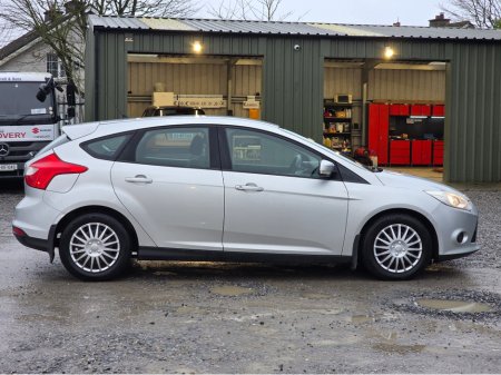 2012 Ford Focus EDGE 1.6 TDCI 95PS 5SPEED 5DR thumbnail