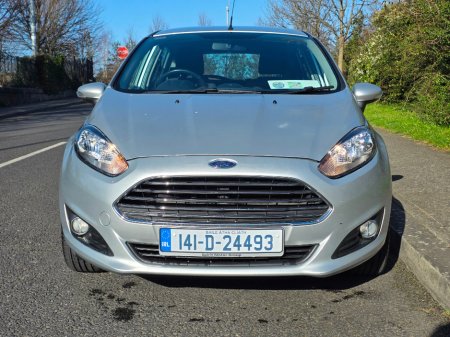 2014 Ford Fiesta - thumbnail 6