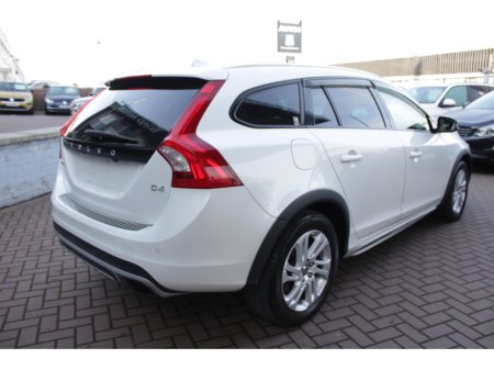 2016 Volvo V60 CROSS COUNTRY - thumbnail 4