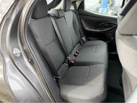 2023 Toyota Yaris - thumbnail 20