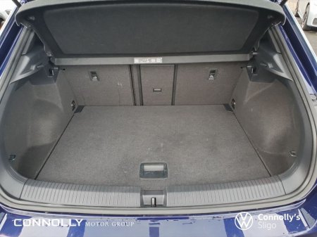 2020 Volkswagen T-Roc RLINE 1.5TSI 150BHP AUTO €23,945 thumbnail