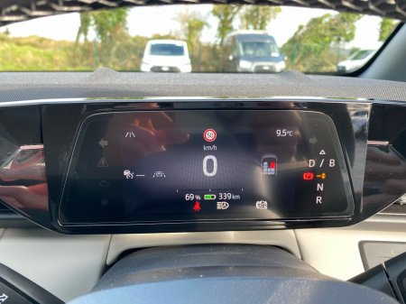 2026 Ford Capri Premium Extended Range €52,500 thumbnail