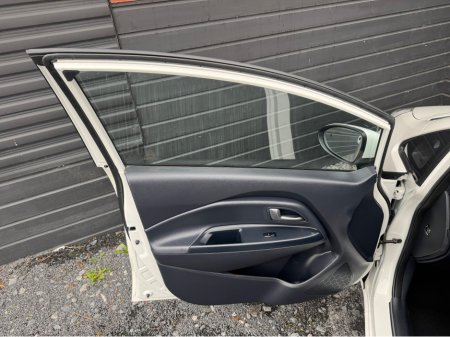 2015 Kia Rio - thumbnail 18