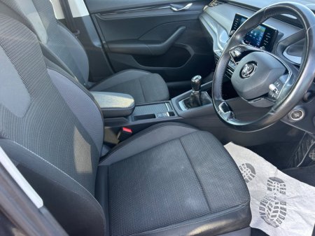 2021 Skoda Octavia - thumbnail 13