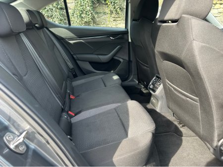 2022 Skoda Octavia - thumbnail 15