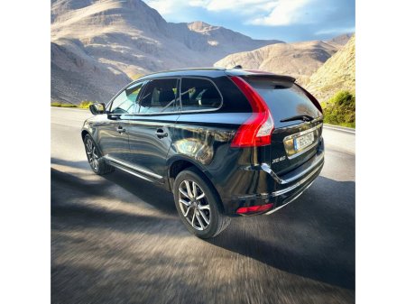 2016 Volvo XC60 D4 (190hp) FWD SE LUX Geartronic €12,888 thumbnail