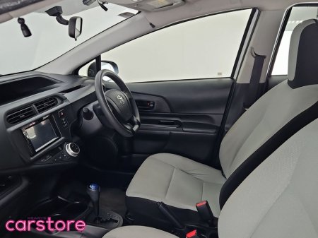 2016 Toyota Aqua - thumbnail 12