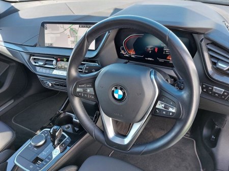2023 BMW 1 Series 118i Sports Hatch 5-door €29,995 thumbnail