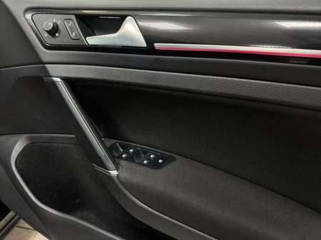 2015 Volkswagen Golf - thumbnail 12