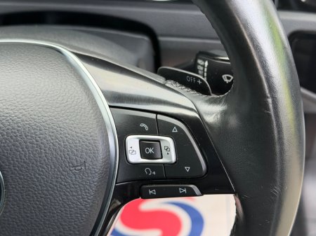 2017 Volkswagen Golf 1.4 TSI 5DR 150HP Highline DSG €16,990 thumbnail