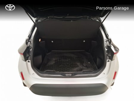 2022 Toyota Yaris Cross CR CROSS LUNA SPORT 4DR AUTO €27,995