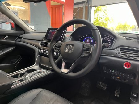 2020 BMW 5 Series - thumbnail 9