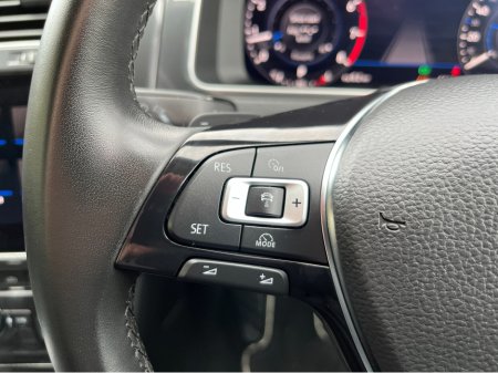 2018 Volkswagen Golf - thumbnail 23