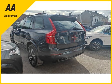 2023 Volvo XC90 - thumbnail 8