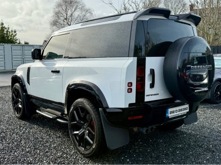 2021 Land Rover Defender - thumbnail 4