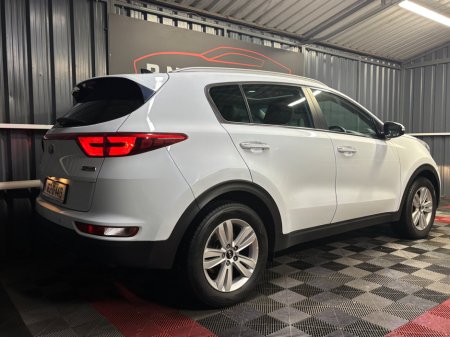 2016 Kia Sportage 1.7 D EX €11,950 thumbnail