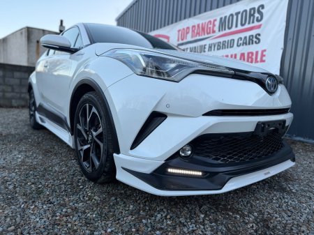 2018 Toyota C-HR 1.8 HYBRID SPORT €18,500 thumbnail