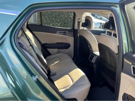 2022 Kia Sportage - thumbnail 9