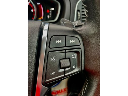 2016 Volvo V40 - thumbnail 29