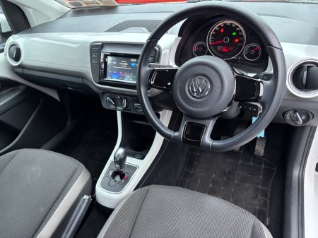 2015 Volkswagen up! 1.0 75BHP TAKE UP €7,500 thumbnail