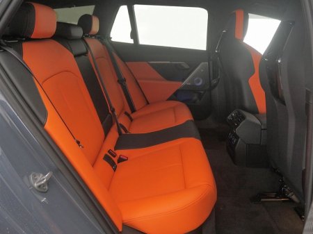 2025 BMW M5 Touring €139,900 thumbnail