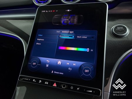 2025 Mercedes-Benz C Class C300e AMG Line €58,950 thumbnail