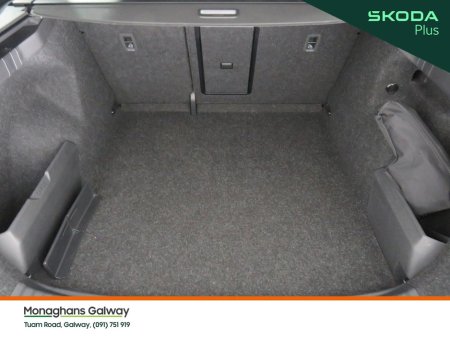 2025 Skoda Enyaq - thumbnail 18