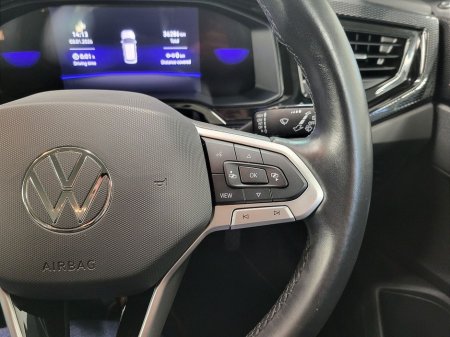 2023 Volkswagen Polo 1.0 TSI 95HP Life €19,975 thumbnail
