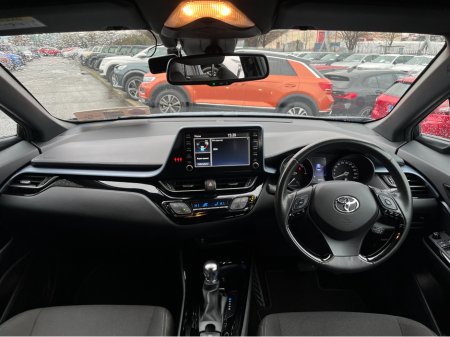 2020 Toyota C-HR - thumbnail 11