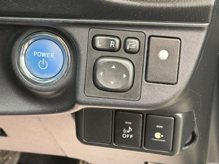 2015 Toyota Aqua - thumbnail 14