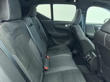 2022 Volvo XC40 BEV 231hp Ultimate €26,900