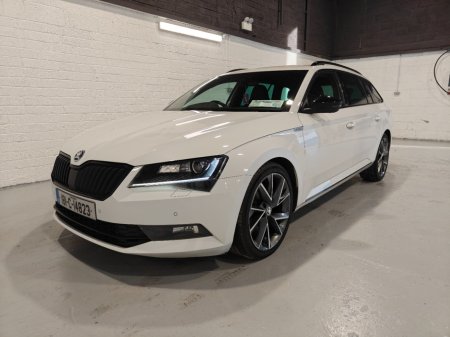 2018 Skoda Superb - view 2
