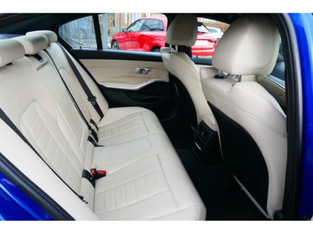 2020 BMW 3 Series - thumbnail 14