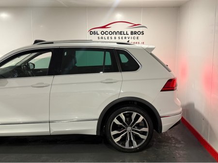 2018 Volkswagen Tiguan HIGHLINE 2.0 TDI 150HP M MANUAL 6SPEED FWD 5DR €25,950 thumbnail