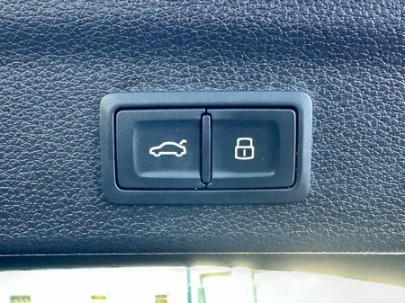 2019 Audi Q3 - thumbnail 10