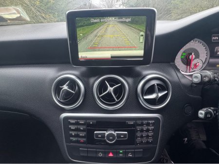 2014 Mercedes-Benz A Class A180 1.6 AUTOMATIC €8,899 thumbnail