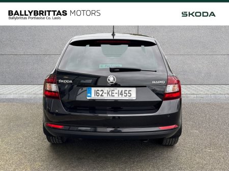 2016 Skoda Rapid - thumbnail 4